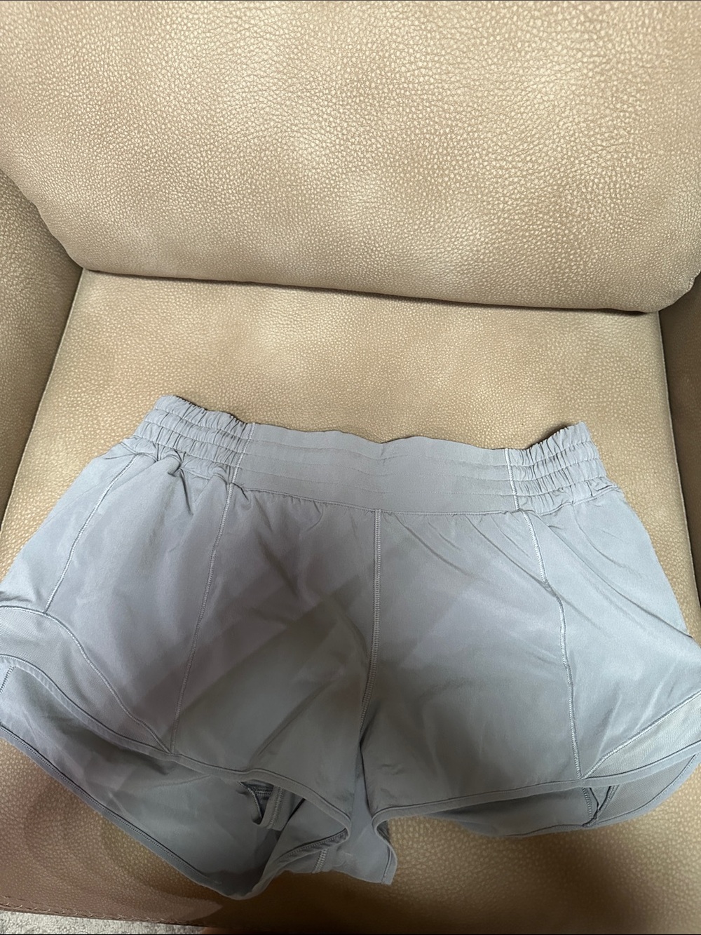 Lululemon hottie hot shorts (2.5” inseam)